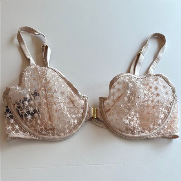 VICTORIA'S SECRET LACE UNDERWIRE BRA CREAM BEIGE OFF-WHITE SIZE 32DD FRONT CLOSE - Picture 1 of 8
